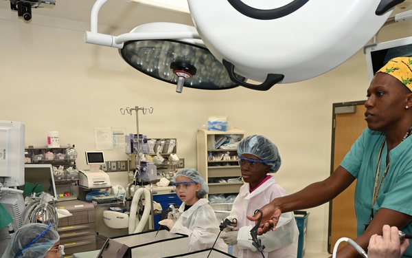 CRDAMC hosts Fort Hood Child and Youth Services STEM program home schoolers