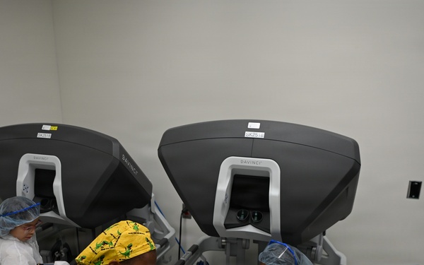 CRDAMC hosts Fort Hood Child and Youth Services STEM program home schoolers