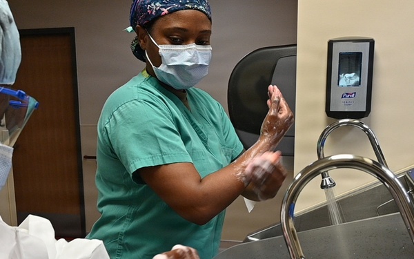 CRDAMC hosts Fort Hood Child and Youth Services STEM program home schoolers