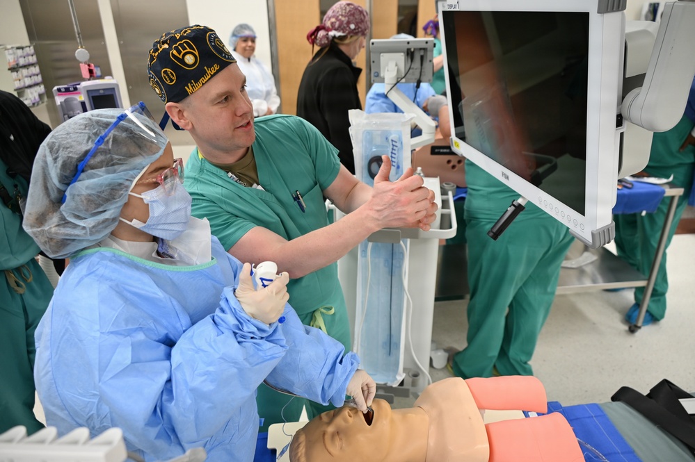 CRDAMC hosts Fort Hood Child and Youth Services STEM program home schoolers