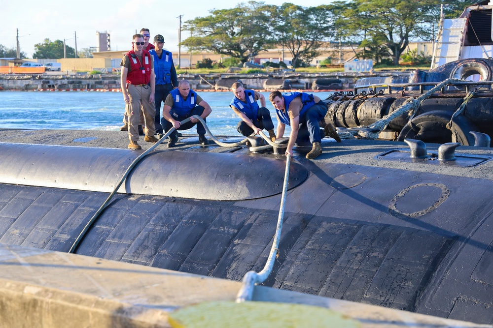 USS Annapolis returns to Naval Base Guam