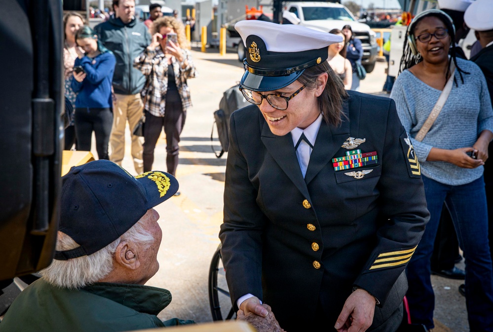 USS Harvey C. Barnum Jr. (DDG 124) Arrives at Naval Station Norfolk