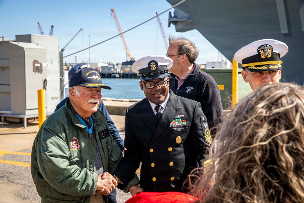USS Harvey C. Barnum Jr. (DDG 124) Arrives at Naval Station Norfolk