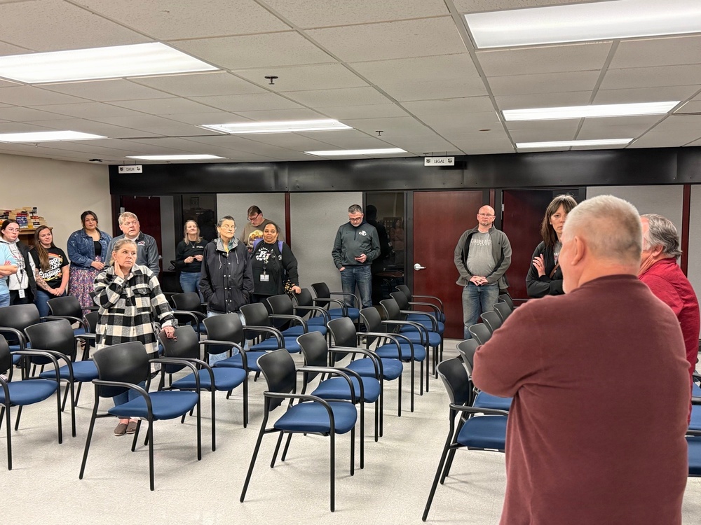 Medical Lake School District tours Fairchild AFB