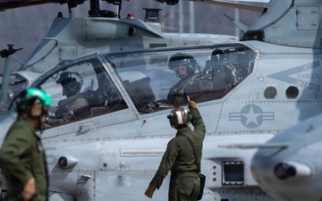 HMLA-369 provides simulated close air support