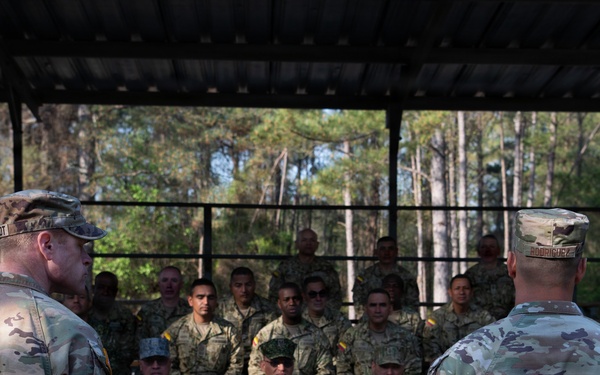 Strengthening Ties: U.S., Colombian militaries wrap up strategic PISAJ 22 engagement
