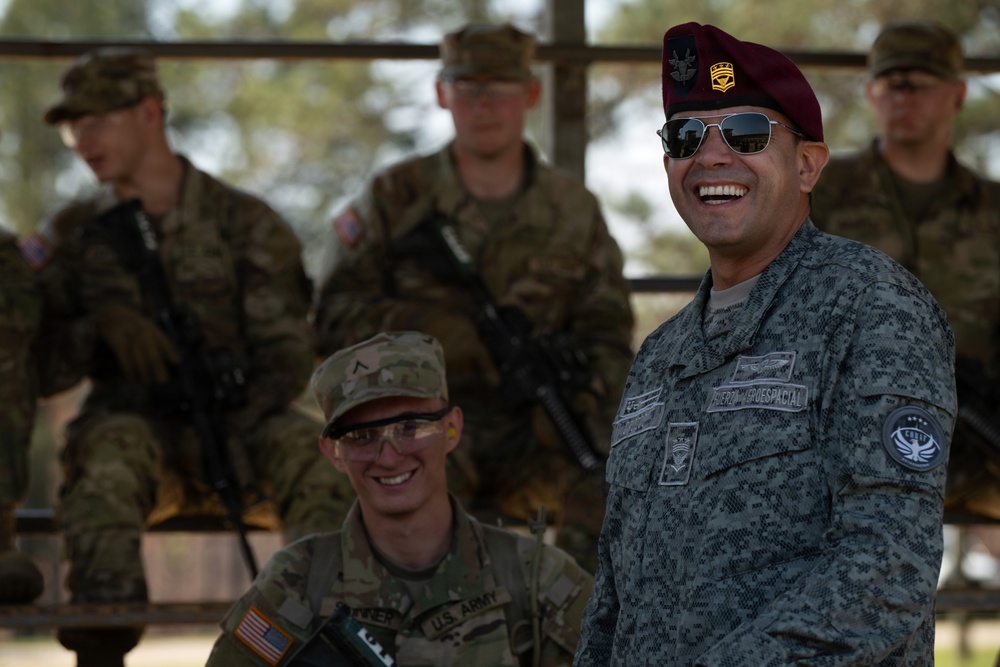 Strengthening Ties: U.S., Colombian militaries wrap up strategic PISAJ 22 engagement