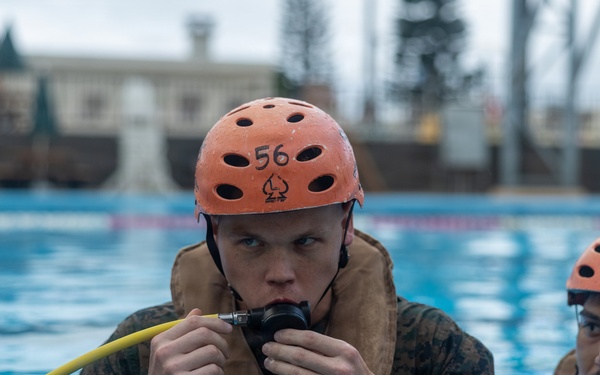 3rd MLG Underwater Egress Training