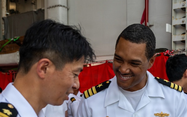 USS Fitzgerald leadership visits JS Kumano for a reception