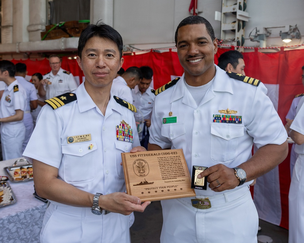 USS Fitzgerald leadership visits JS Kumano for a reception