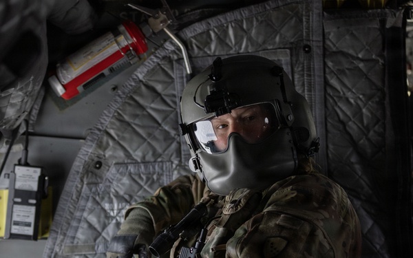 AKARNG Chinook aviators conduct aerial gunnery training