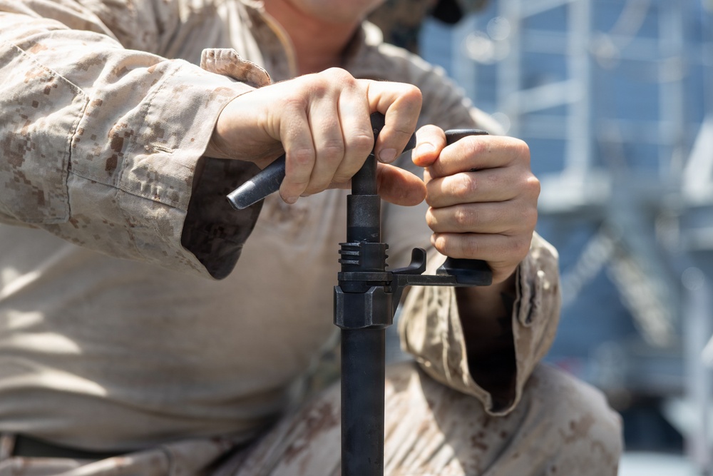 22nd MEU (SOC) | Marines Train on the M240B Machine Gun
