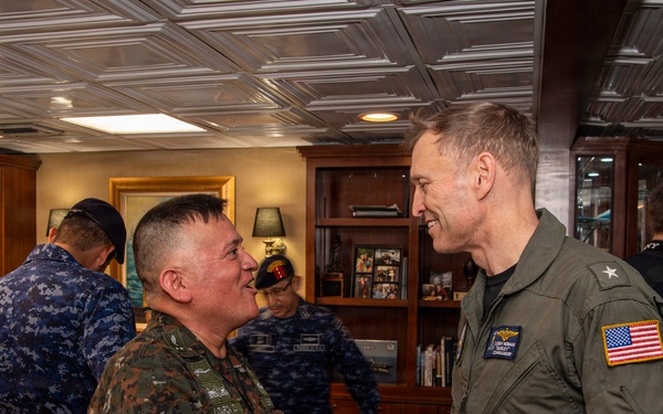 Nimitz Welcome Guatemalan Distinguished Vistitors