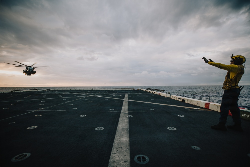 22nd MEU (SOC) | Flight Operations Aboard USS San Antonio