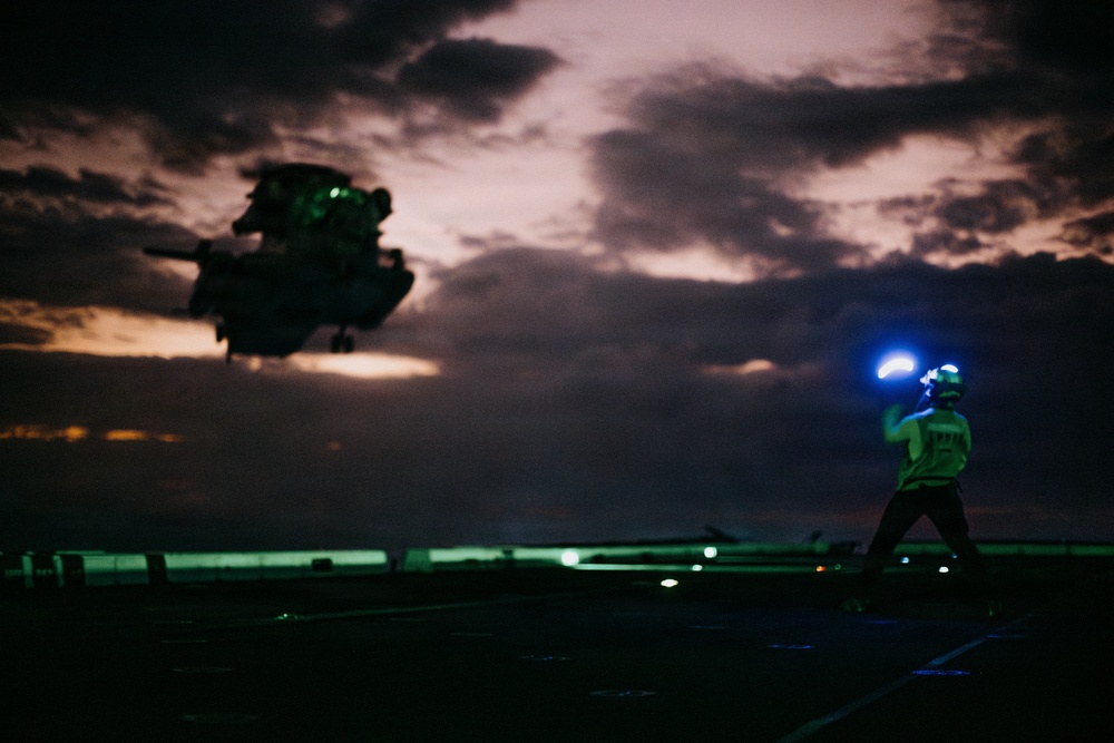 22nd MEU (SOC) | Flight Operations Aboard USS San Antonio