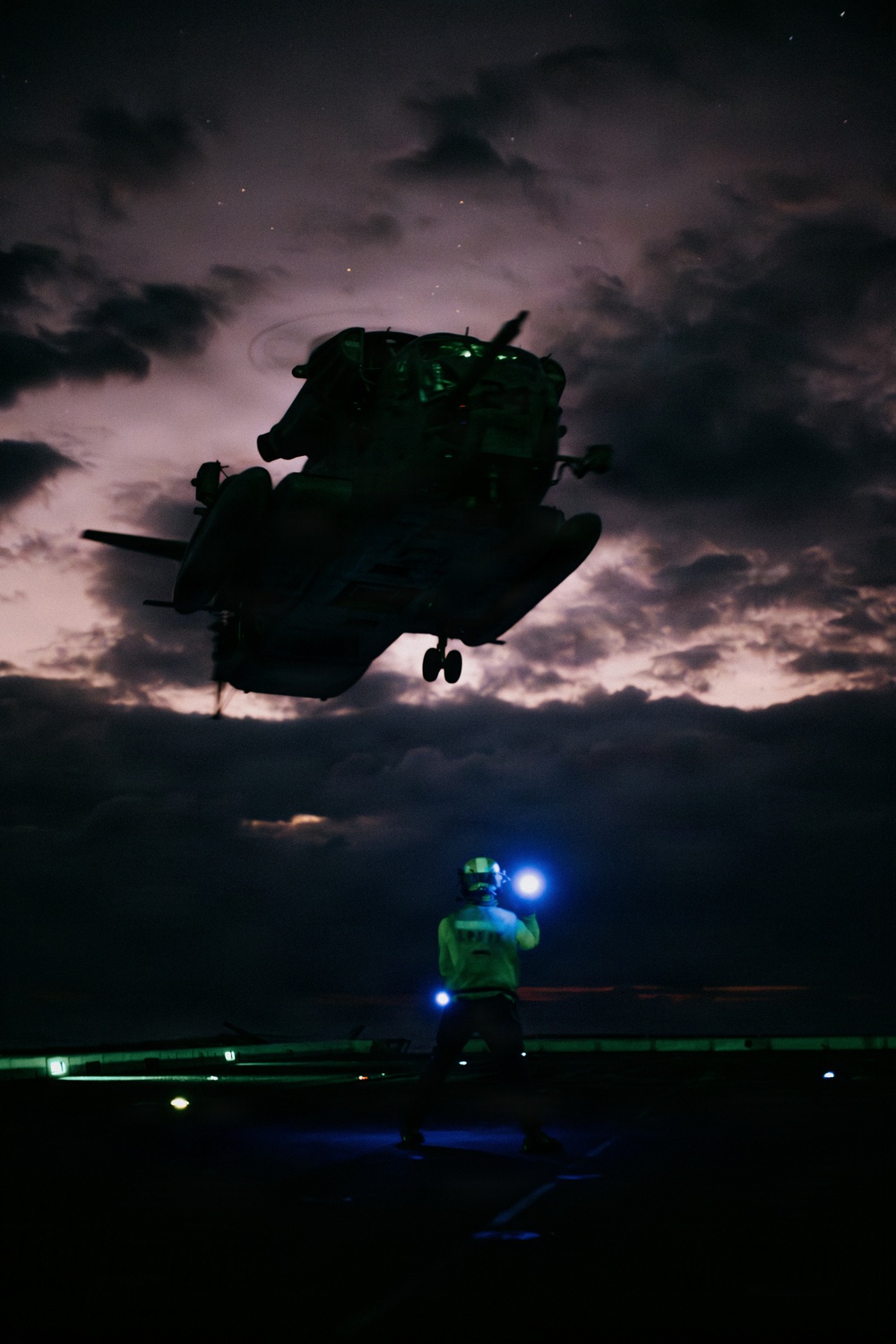 22nd MEU (SOC) | Flight Operations Aboard USS San Antonio