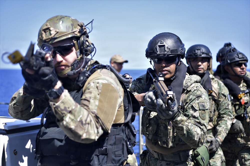 ARM Benito Juârez and USS Gridley conduct bi-lateral maritime engagement