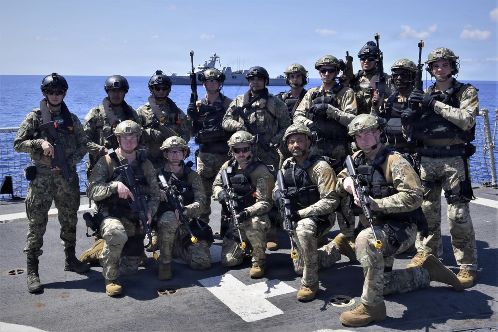 ARM Benito Juârez and USS Gridley conduct bi-lateral maritime engagement