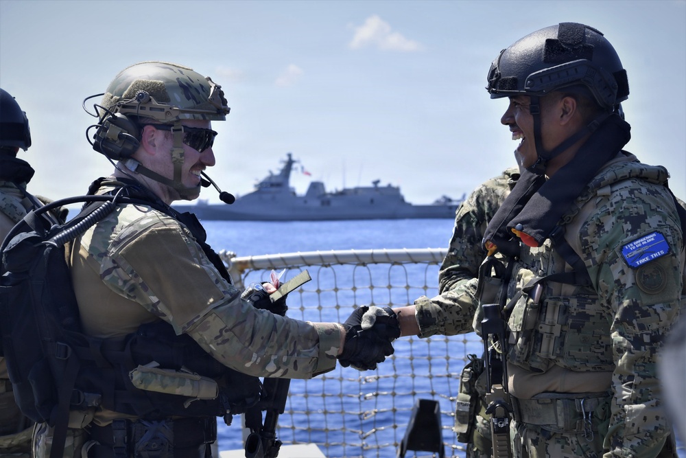 ARM Benito Juârez and USS Gridley conduct bi-lateral maritime engagement