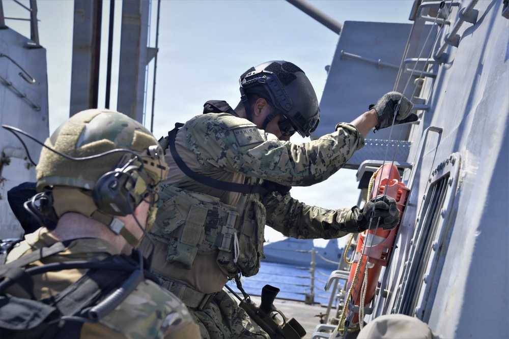 ARM Benito Juârez and USS Gridley conduct bi-lateral maritime engagement