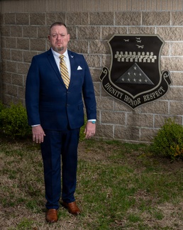 Meet a mortician: Matthew Metschke