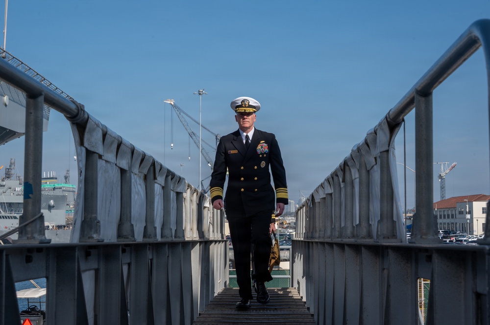 C3F Attends Dockside Alignment Test (DSAT) Ceremony Aboard JS Chokai (DDG 176)