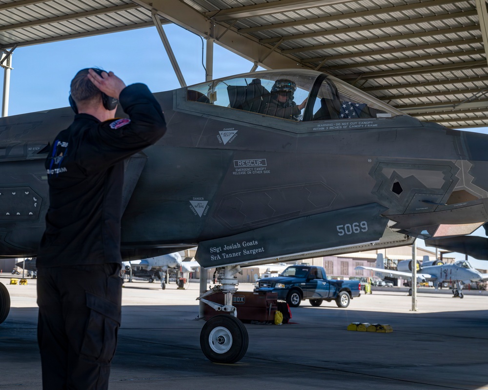 F-35A Demo Team at Luke Days Airshow