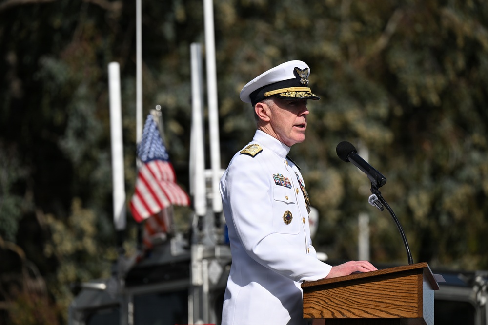 Vice Adm. Joe Buzzella assumes command of U.S. Coast Guard Pacific Area and Defense Force West