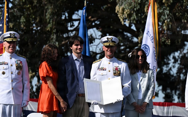 Vice Adm. Joe Buzzella assumes command of U.S. Coast Guard Pacific Area and Defense Force West