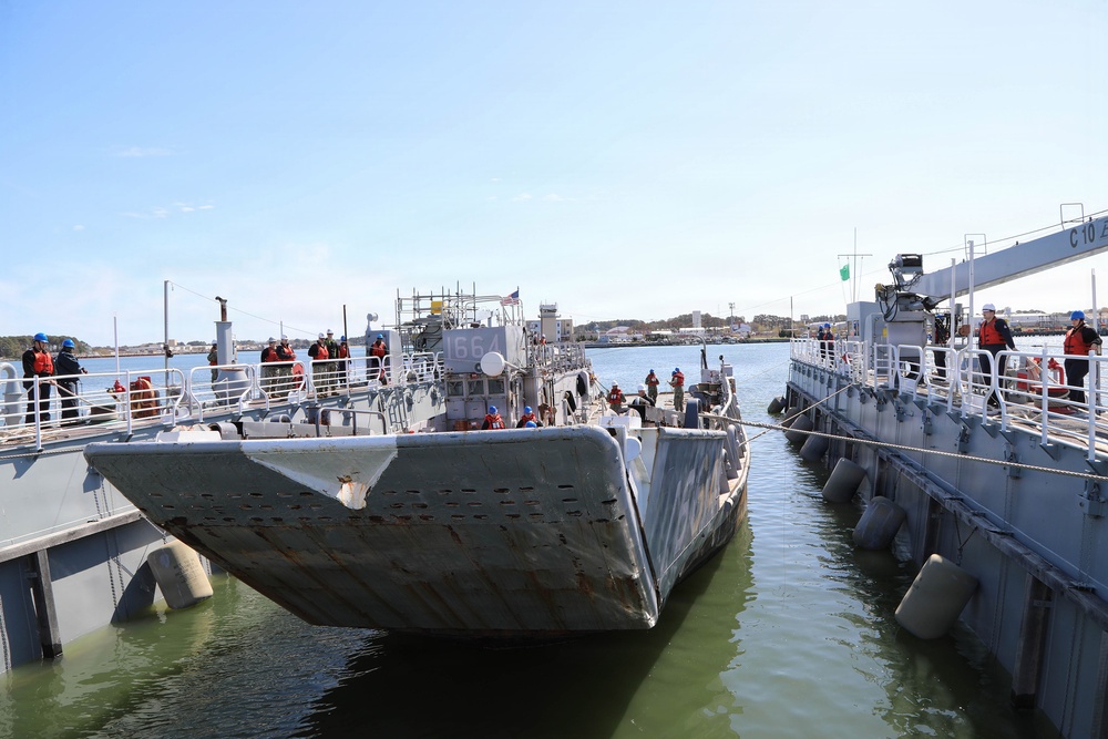 Dynamic (AFDL 6) Docks Landing Craft Unit