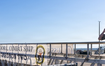 Vice Admiral Perry Visits USS Billings (LCS 15)