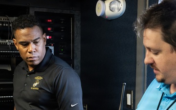 Marines Visit Jacksonville Emergency Centers to Strengthen Readiness, Partnerships
