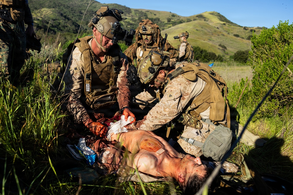 U.S. Marines with 1st MARDIV hold annual squad competition