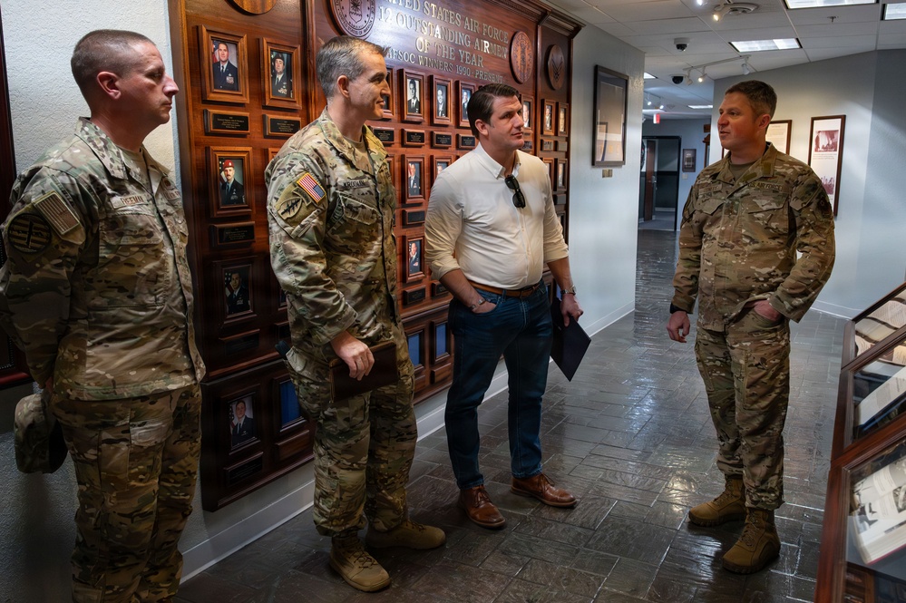 ASW(SO/LIC) and SOCOM SEL visit Hurlburt Field for AFSOC Immersion