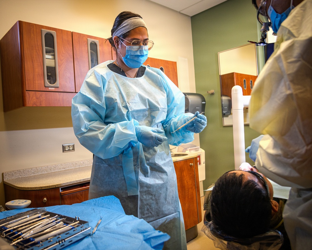 Dental Assistant Training