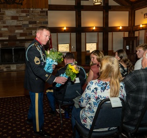 AFN Aviano Radio News: Retiring HH-60 G