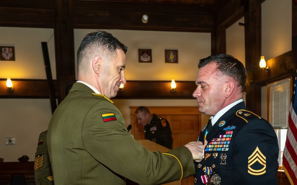 Sgt. 1st Class Thompson retires after 26 years of service