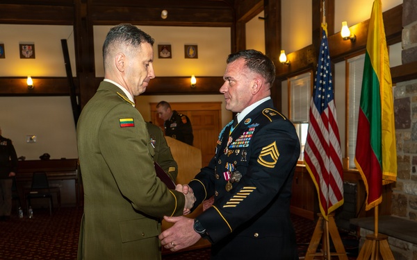 Sgt. 1st Class Thompson retires after 26 years of service