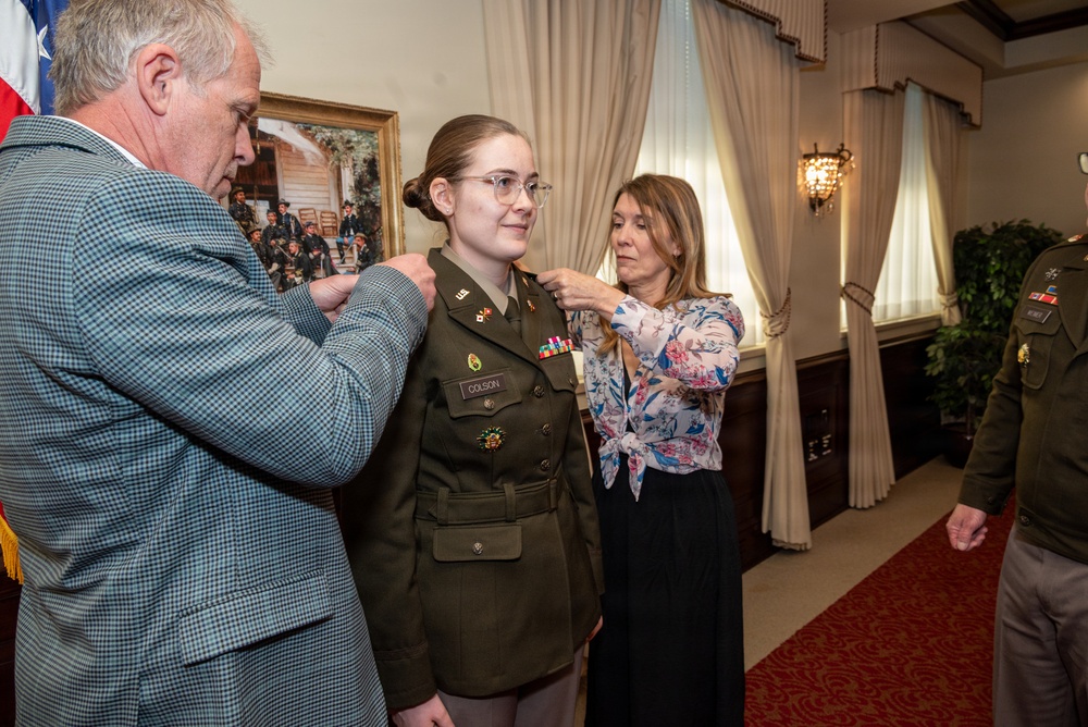 Staff Sgt. direct commissions into Army public affairs branch