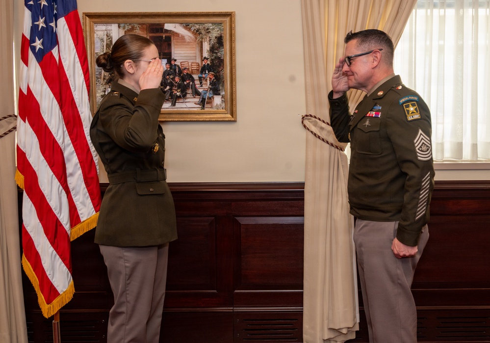 Staff Sgt. direct commissions into Army public affairs branch