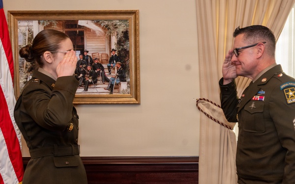 Staff Sgt. direct commissions into Army public affairs branch