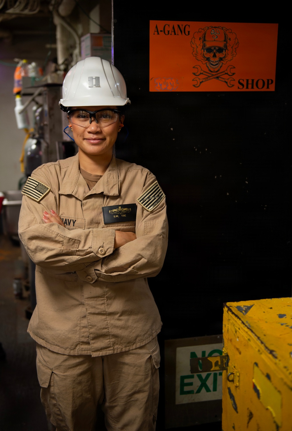 Junior officers receive first-of-its-kind maintenance availability training