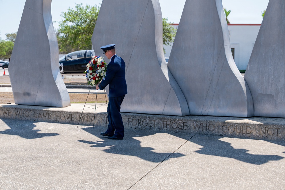 Freedom Flyer Wreath-Laying ceremony