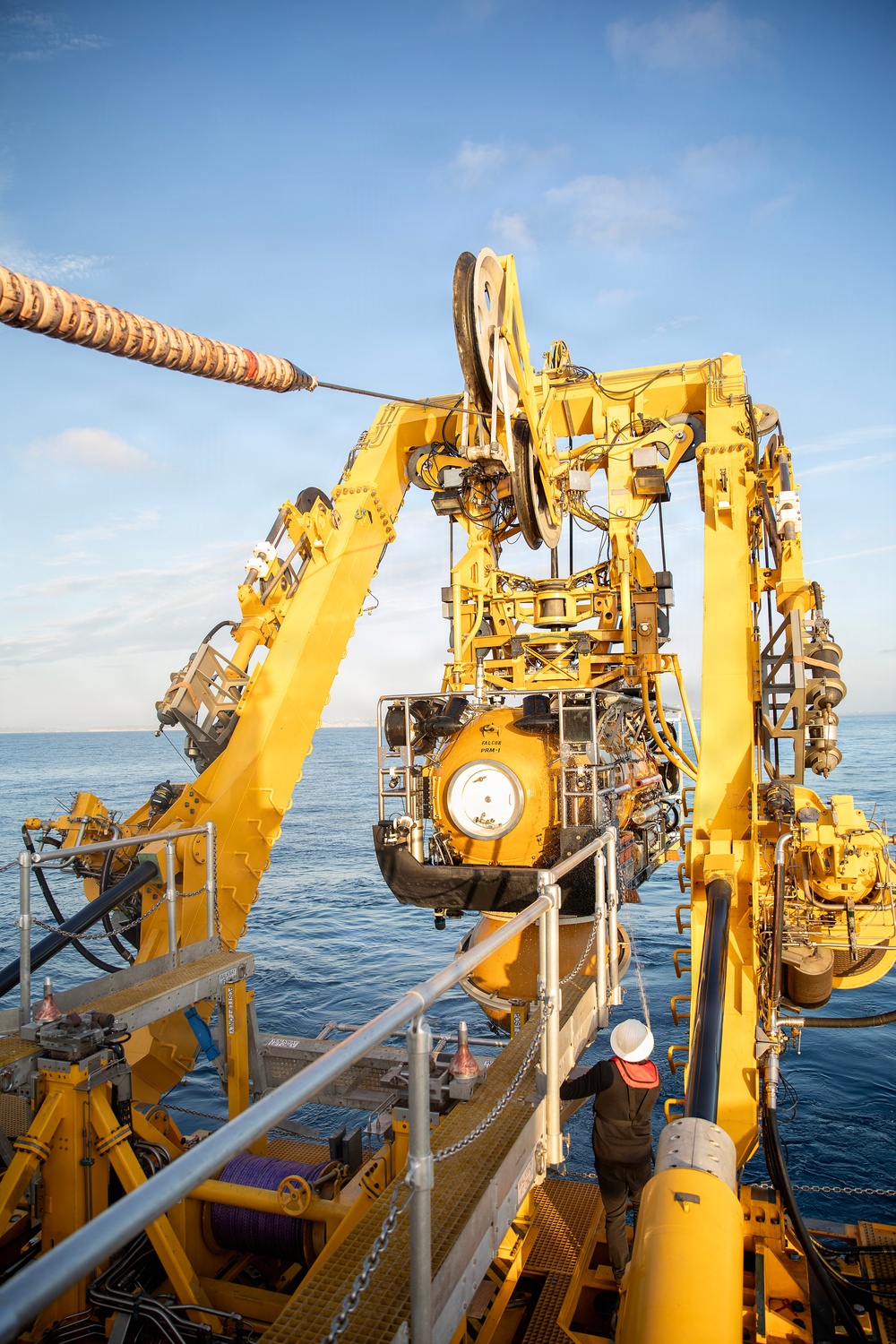 Undersea Rescue Command Conducts Manned Dive Event at Sea