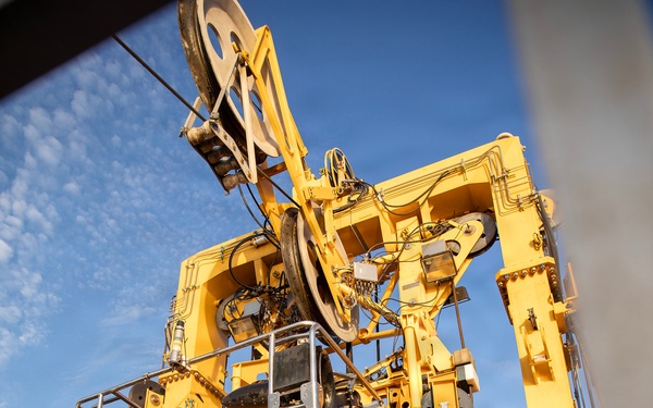 Undersea Rescue Command Conducts Manned Dive Event at Sea