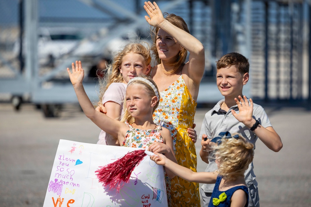 USS Billings (LCS 15) Departs for Deployment