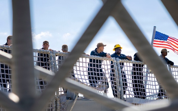 USS Billings (LCS 15) Departs for Deployment