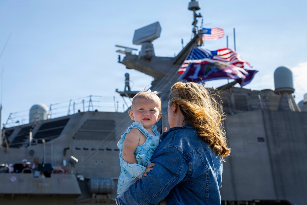 USS Billings (LCS 15) Departs for Deployment