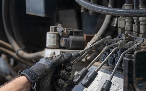 647 CES repair roads after Kona storms