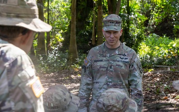 Jungle Operations Training Course - Panama 26-04: Graduation